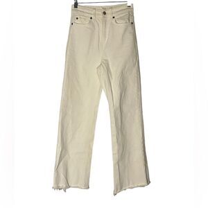 H&M Cream High Rise Raw Hem Straight Leg Jeans Size 2